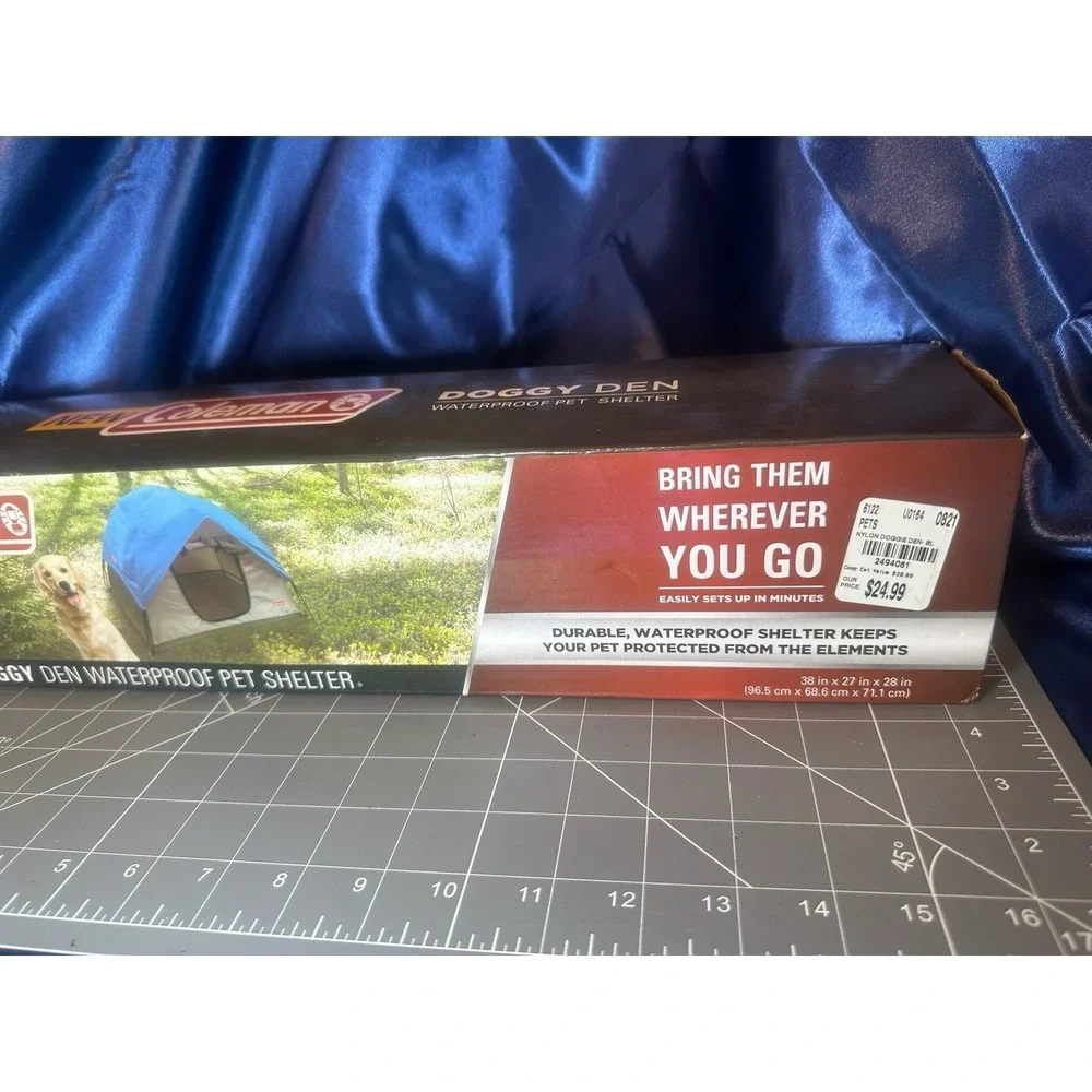 Coleman Dog Tent Doggy Den Waterproof Pet Shelter In Box - Used 1x